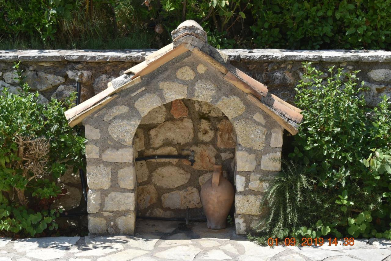 Estate Dafnopanagia Villa Magda Asprogerakata Zewnętrze zdjęcie