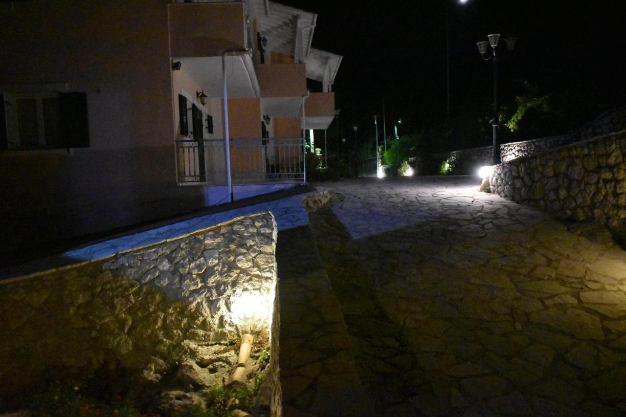 Estate Dafnopanagia Villa Magda Asprogerakata Zewnętrze zdjęcie